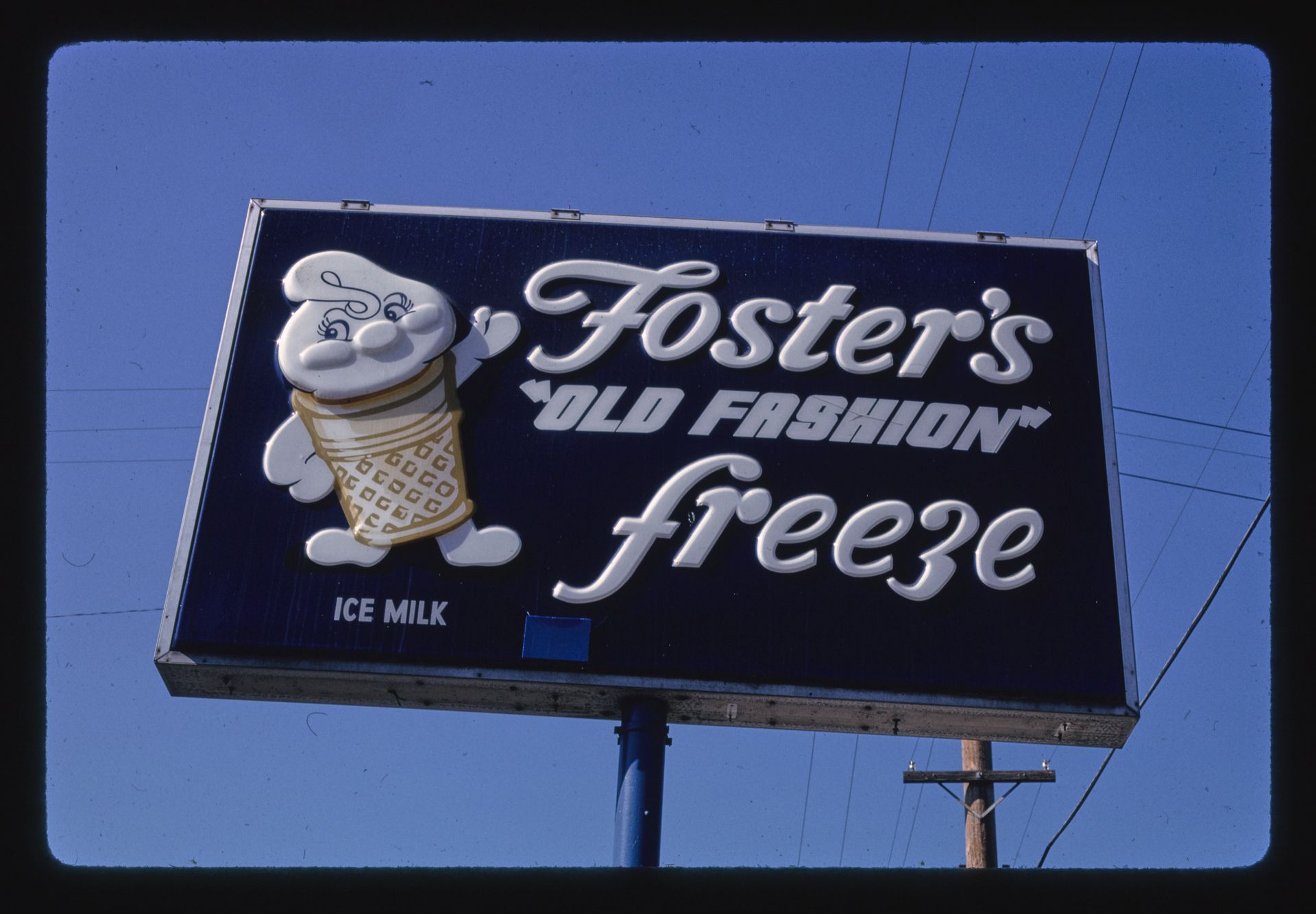 Foster's Freeze ice cream stand, Cloverdale, California LCCN2017709590.tif