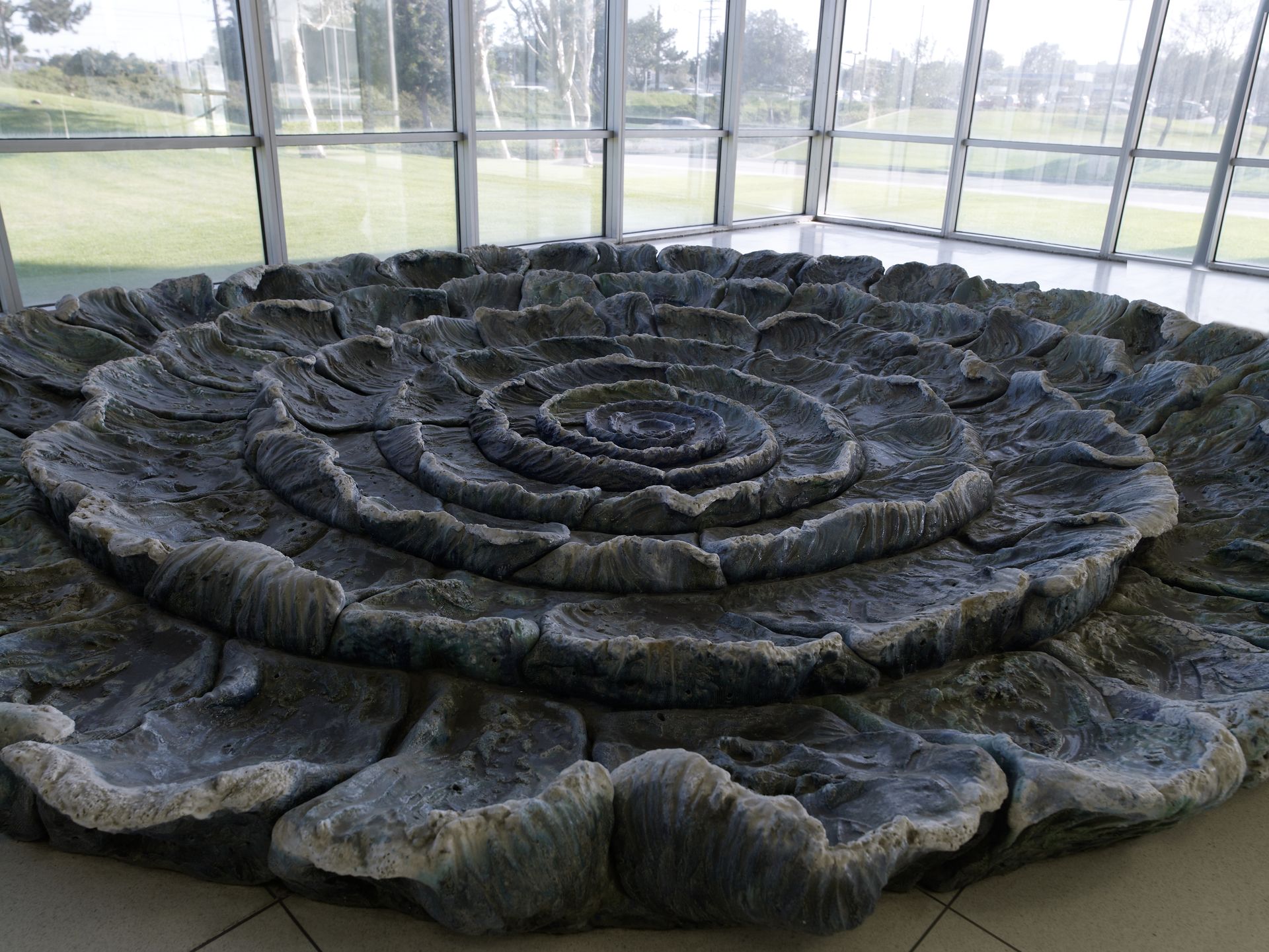 Ceramic sculpture "Ikaros" at the Hawthorne Federal Building, Hawthorne, California LCCN2010719812.tif