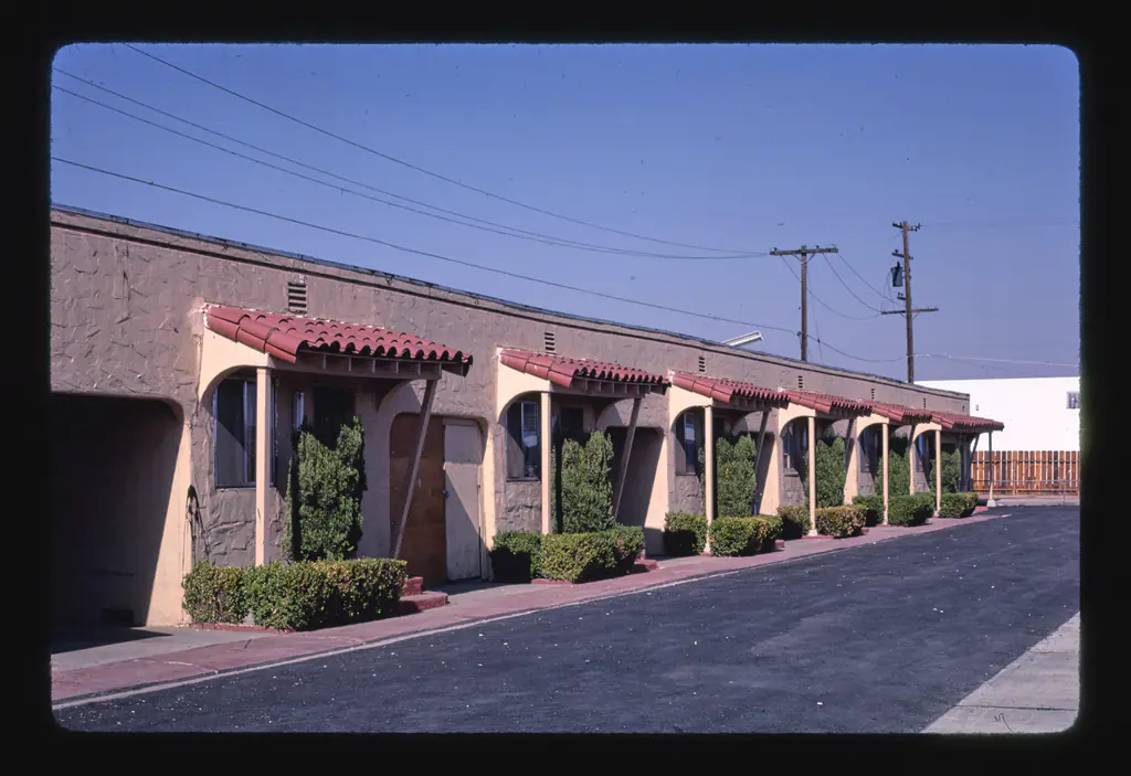Gateway Motel, Merced, California LCCN2017710022.tif