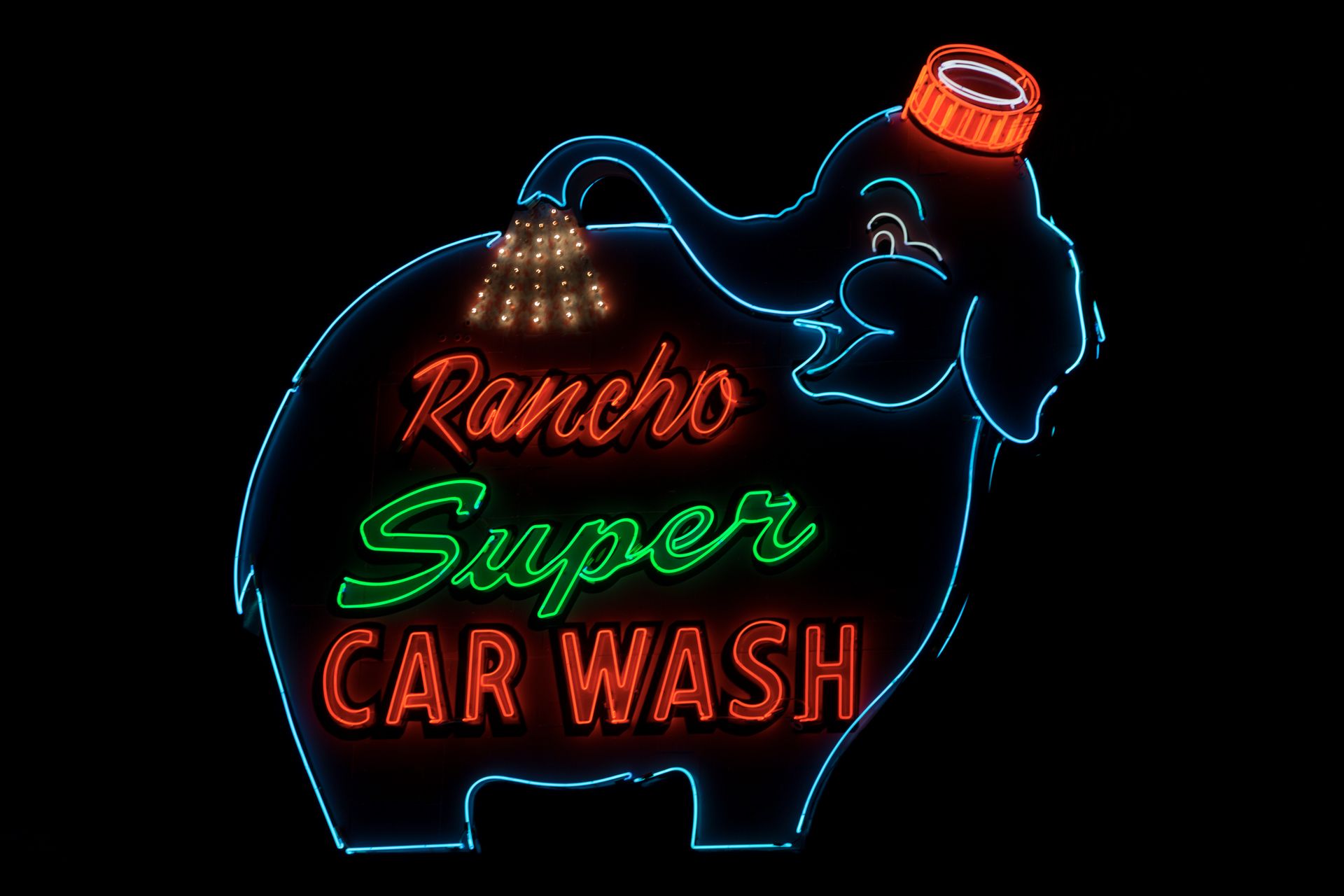 Rancho Super Car Wash neon sign in Rancho Mirage, California LCCN2013633403.tif