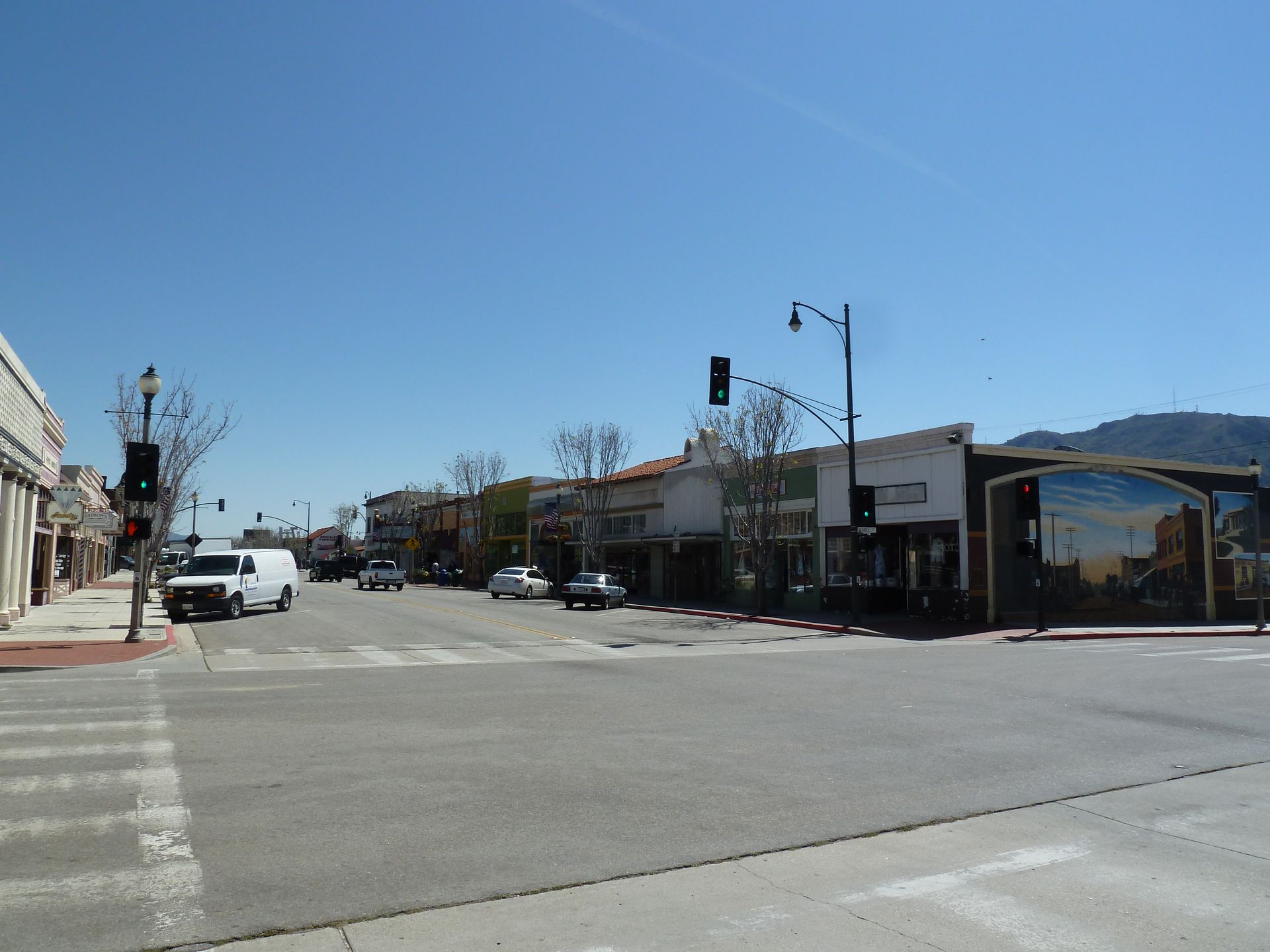 Santa Paula, CA, Main Street 2012 - panoramio